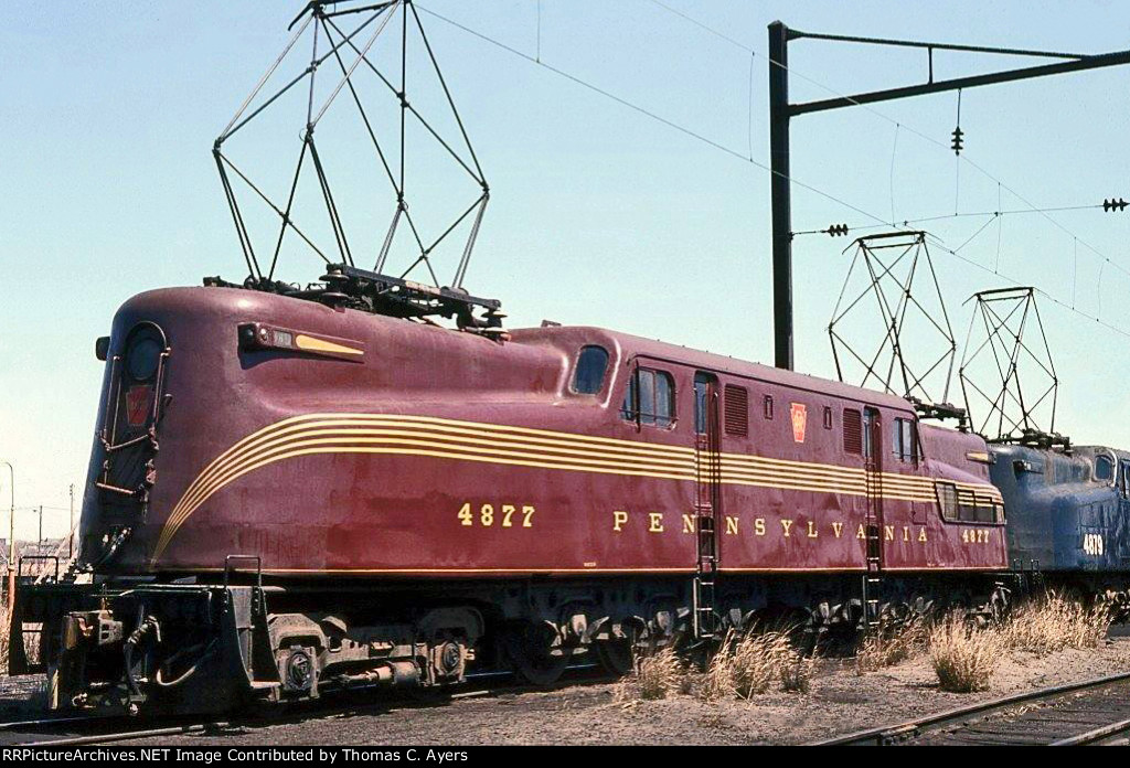 NJT, 4877, GG-1, c. 1981